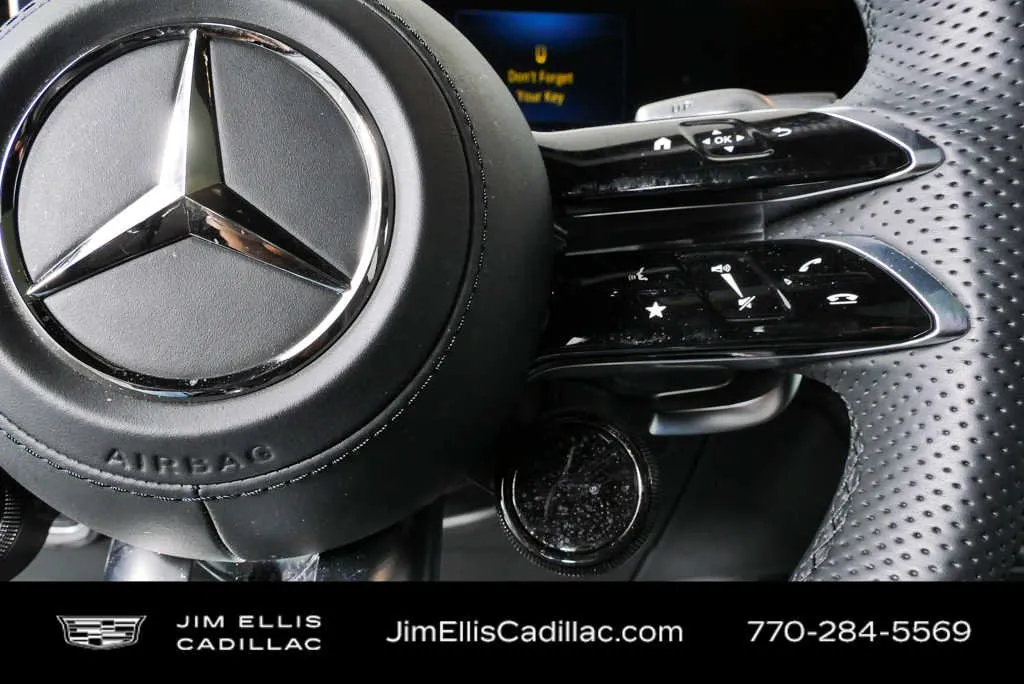 2025 Mercedes-Benz G-Class AMG® G 63 thumbnail 11