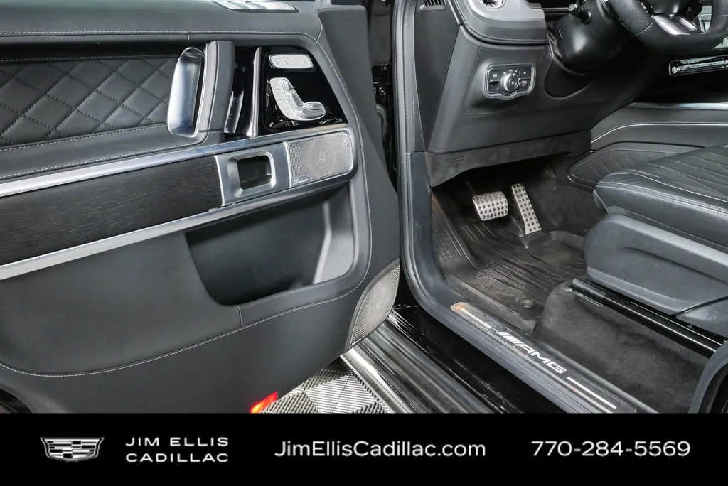 2025 Mercedes-Benz G-Class AMG® G 63 thumbnail 8