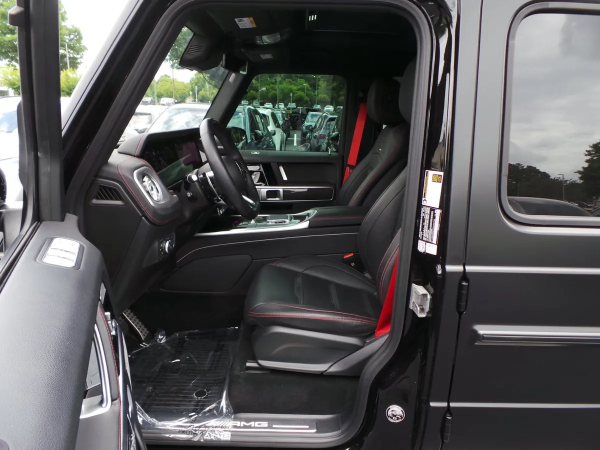 2025 Mercedes-Benz G-Class AMG® G 63 thumbnail 36