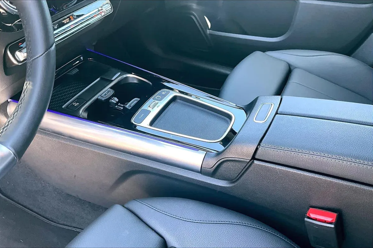 2025 Mercedes-Benz GLA 250 GLA 250 thumbnail 17