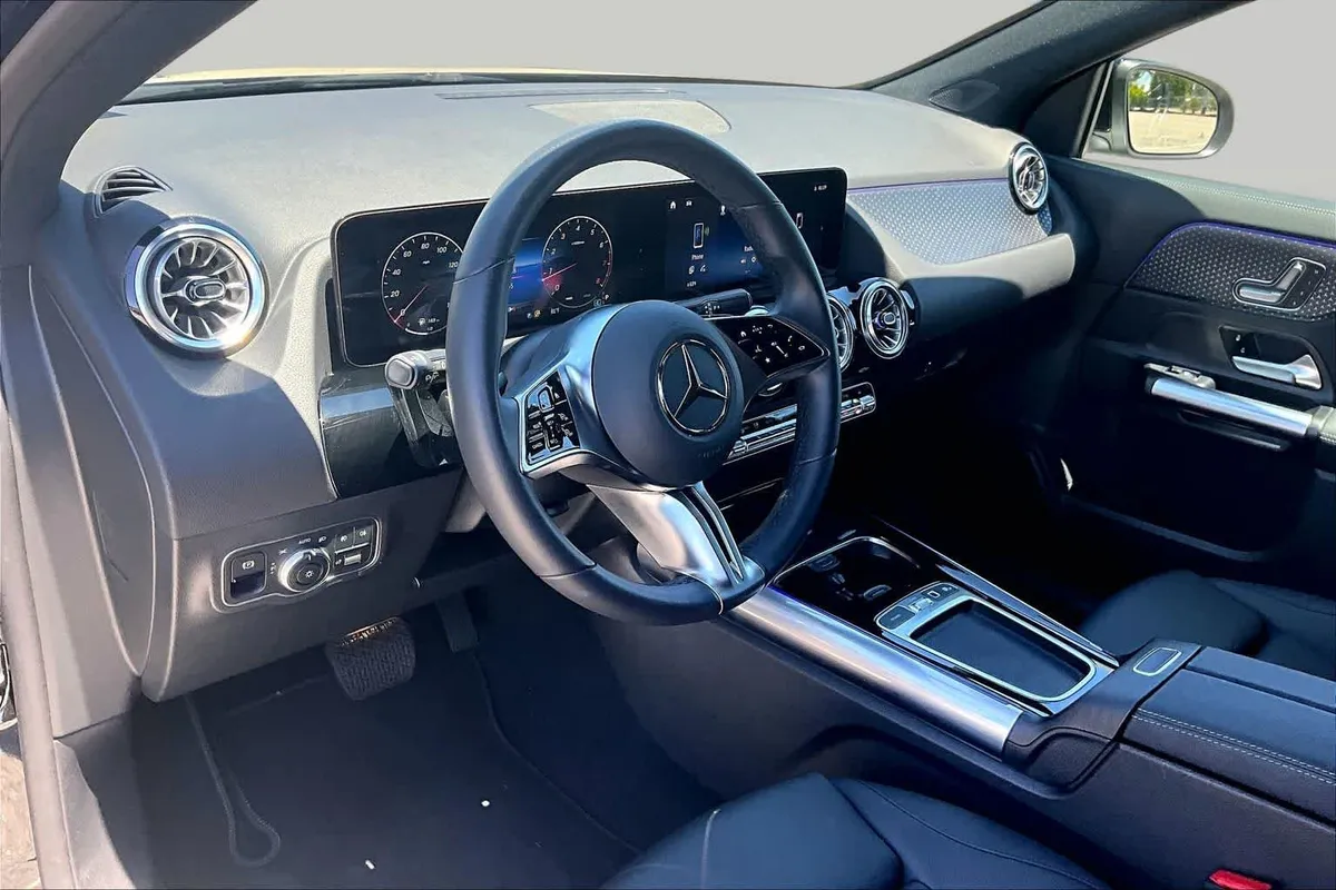 2025 Mercedes-Benz GLA 250 GLA 250 thumbnail 18