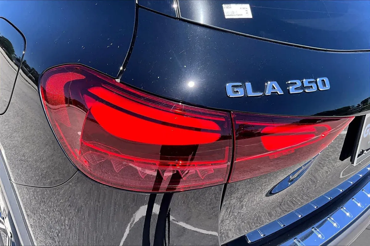 2025 Mercedes-Benz GLA 250 GLA 250 thumbnail 29