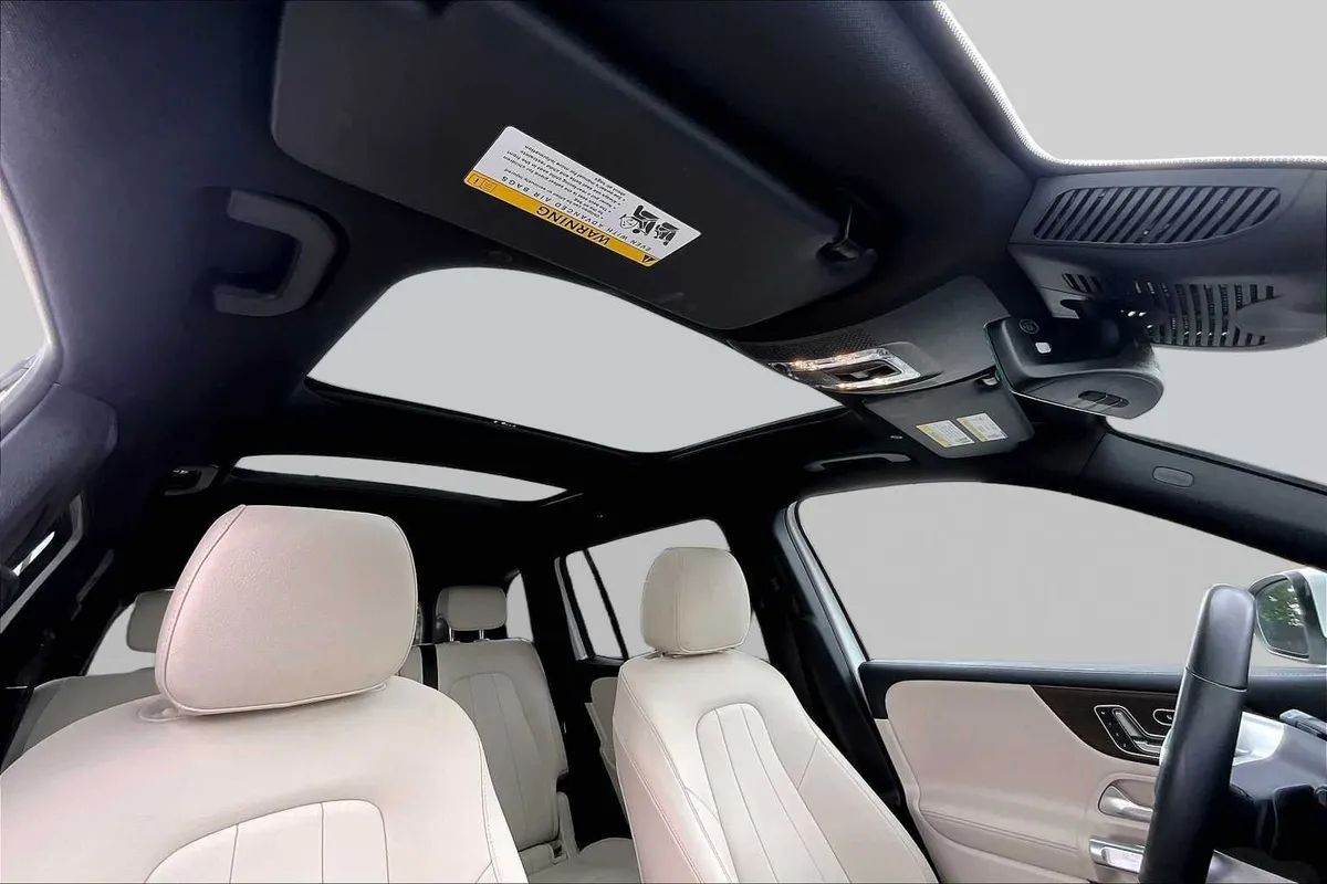 2025 Mercedes-Benz GLB 250 GLB 250 thumbnail 14