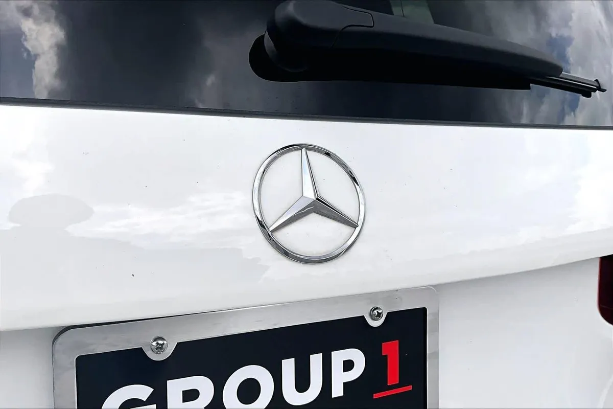 2025 Mercedes-Benz GLB 250 GLB 250 thumbnail 31