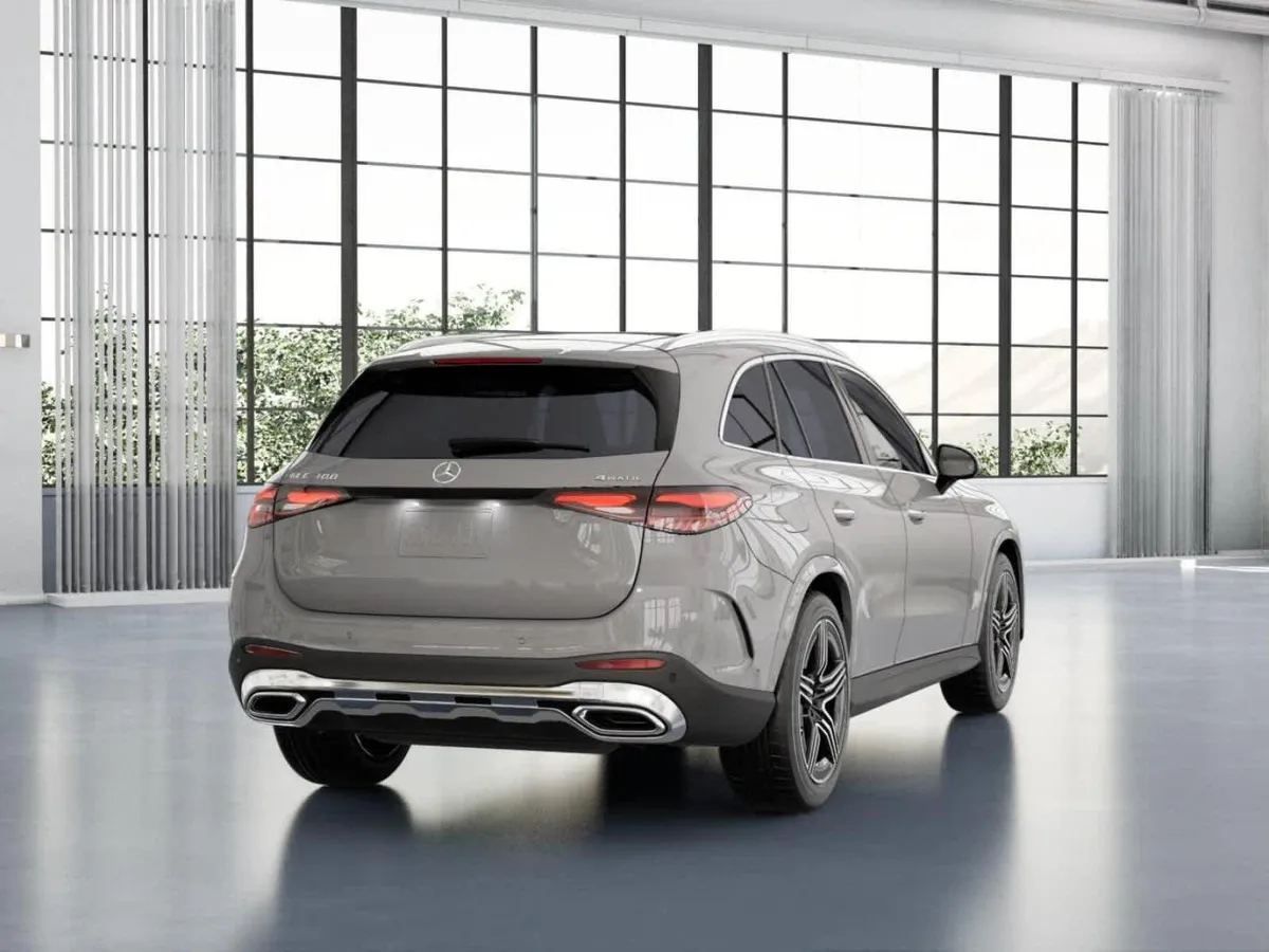 2025 Mercedes-Benz GLC 300 GLC 300 thumbnail 22