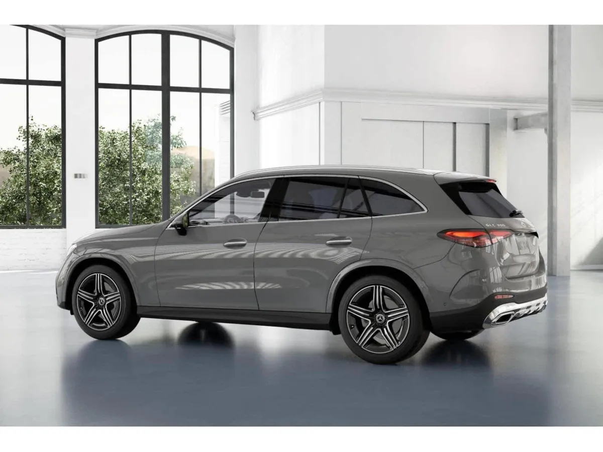 2025 Mercedes-Benz GLC 300 GLC 300 thumbnail 30