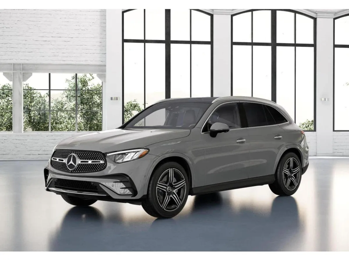 2025 Mercedes-Benz GLC 300 GLC 300 thumbnail 38