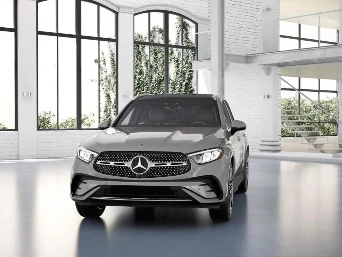 2025 Mercedes-Benz GLC 300 GLC 300 thumbnail 41