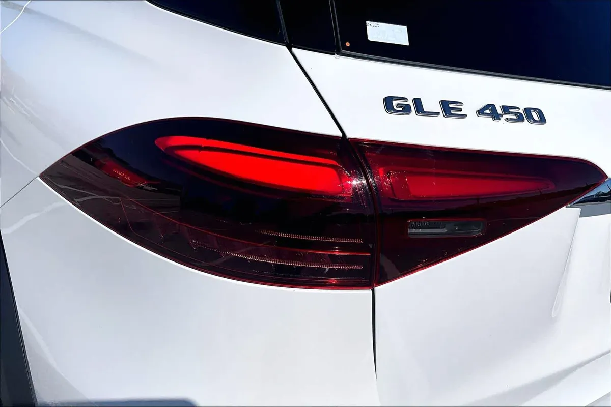 2025 Mercedes-Benz GLE 450 GLE 450 thumbnail 29
