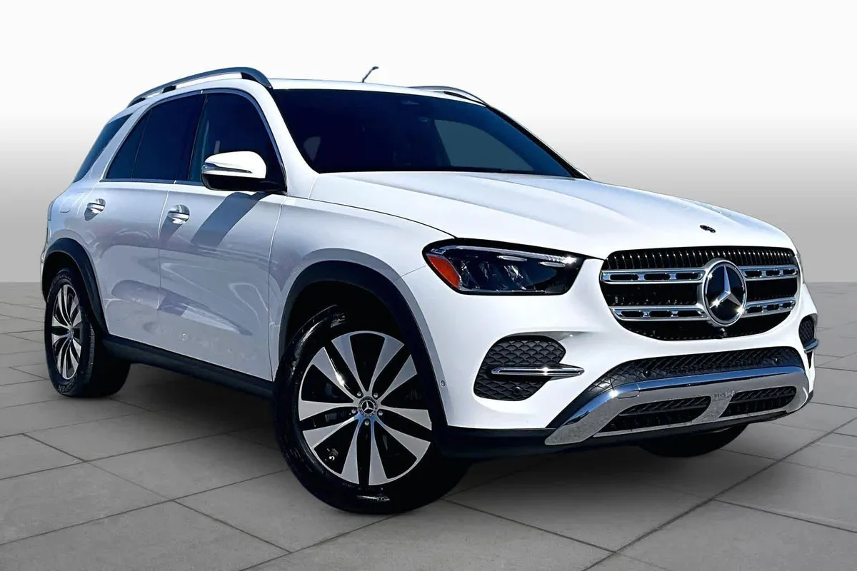 2025 Mercedes-Benz GLE 450 GLE 450 thumbnail 3