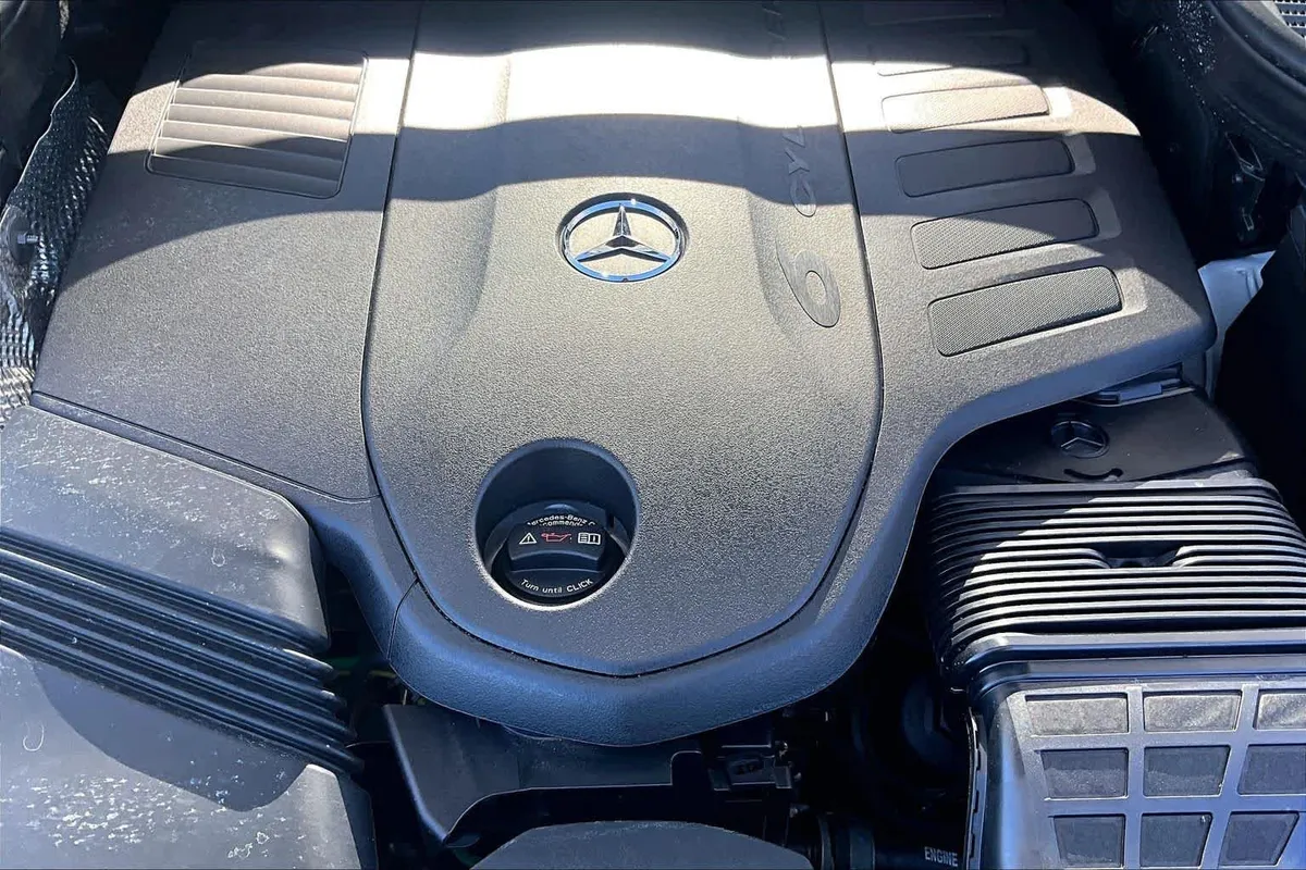 2025 Mercedes-Benz GLE 450 GLE 450 thumbnail 33
