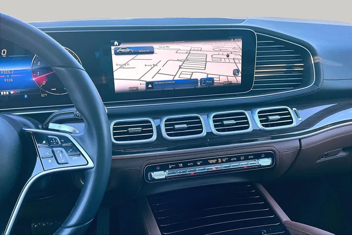2025 Mercedes-Benz GLE 450 GLE 450 thumbnail 7
