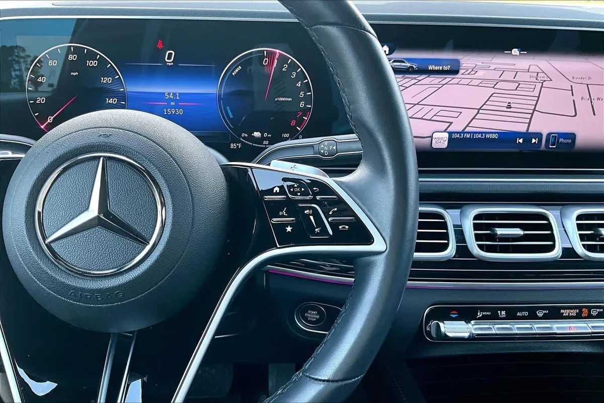2025 Mercedes-Benz GLE 450e GLE 450e thumbnail 25