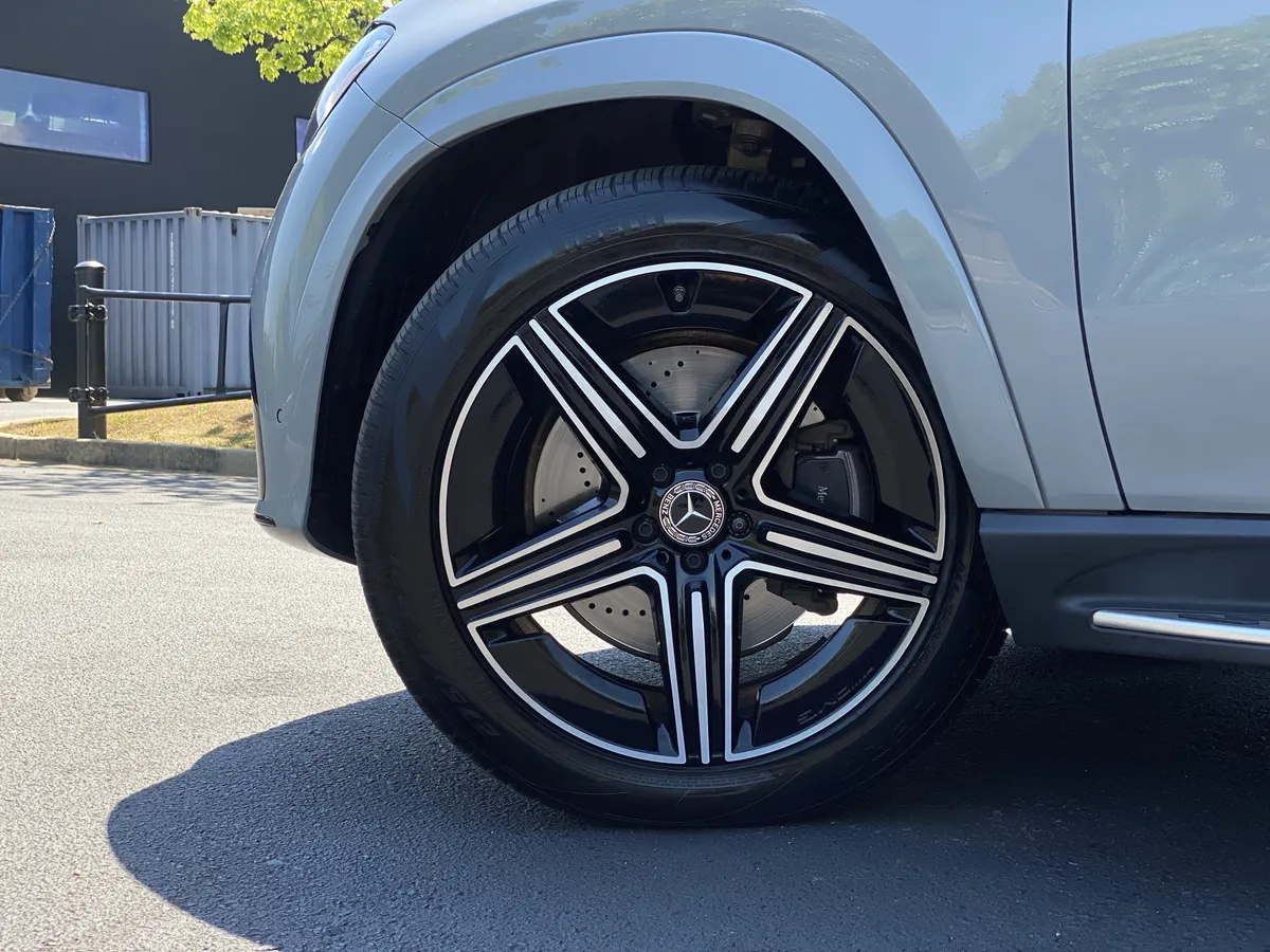 2025 Mercedes-Benz GLE GLE 450 thumbnail 11