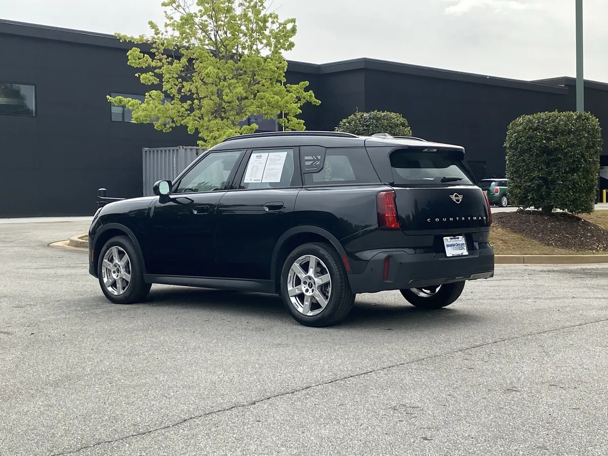 2025 MINI Countryman S thumbnail 13