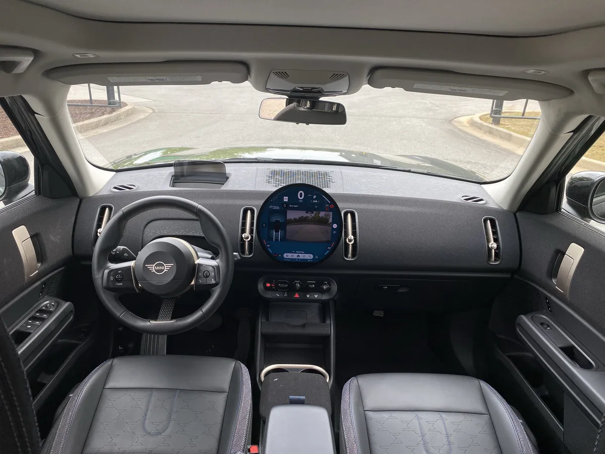 2025 MINI Countryman S thumbnail 15