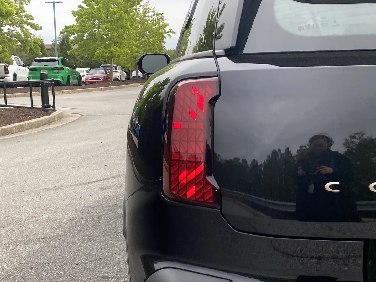 2025 MINI Countryman S thumbnail 40