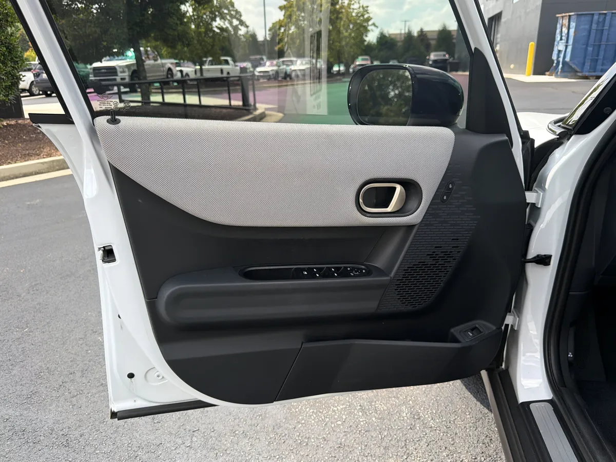 2025 MINI Hardtop 4 Door Cooper S thumbnail 15
