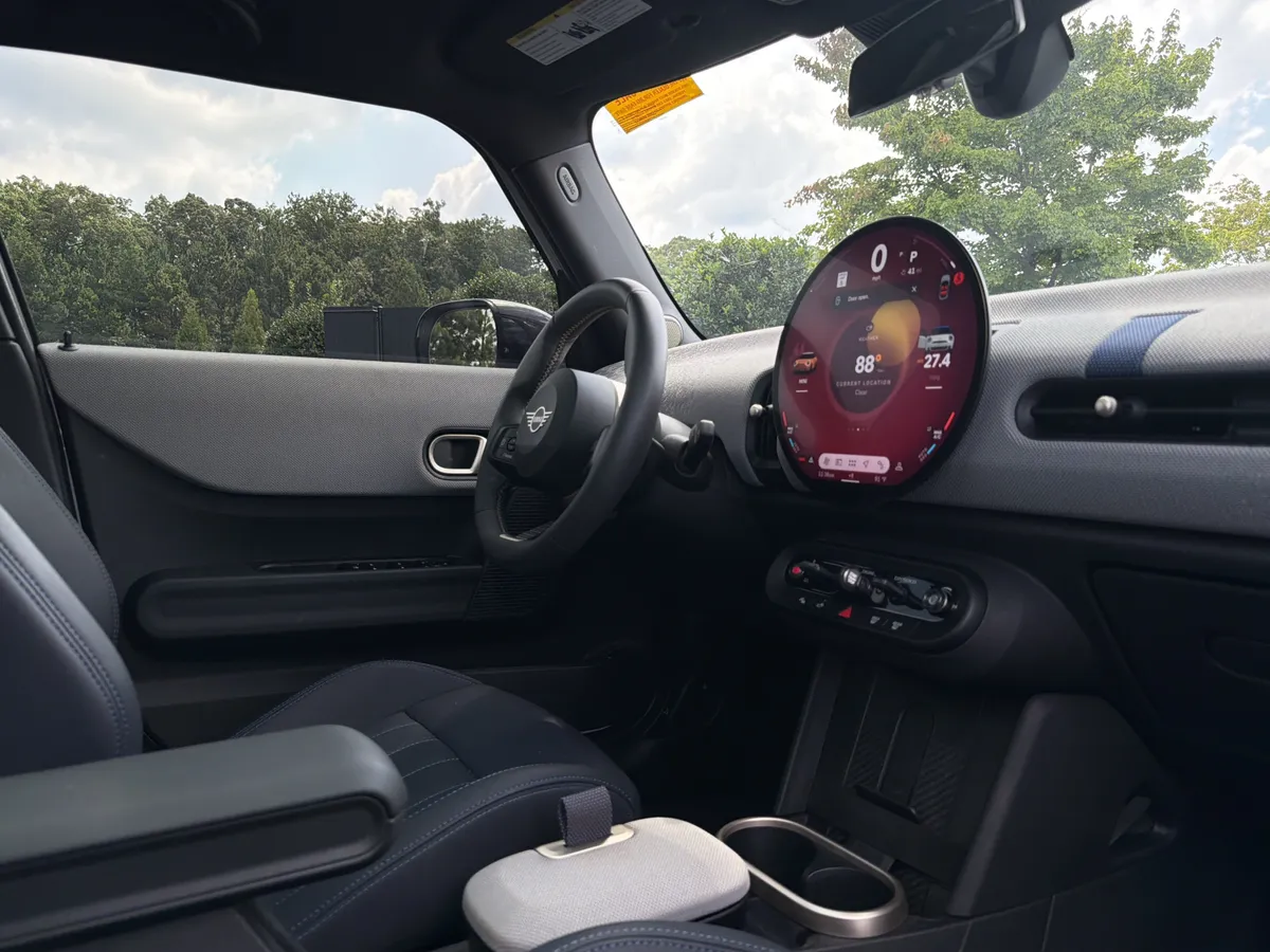 2025 MINI Hardtop 4 Door Cooper S thumbnail 5