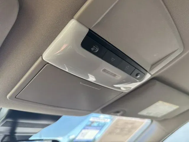 2025 Nissan Altima 2.5 SV thumbnail 37