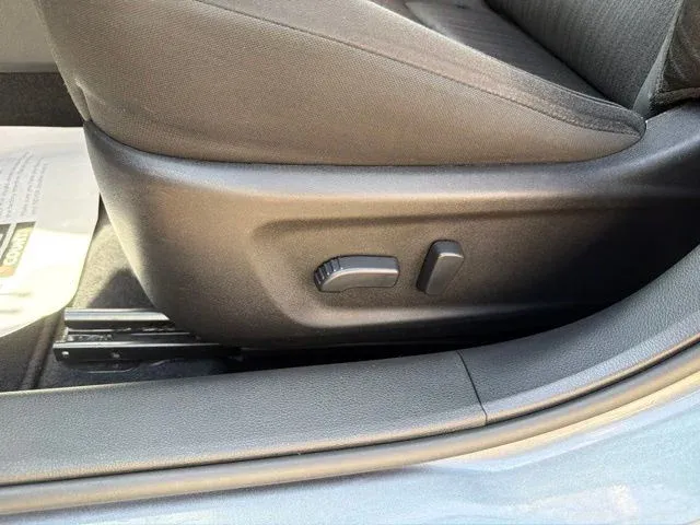 2025 Nissan Altima 2.5 SV thumbnail 27