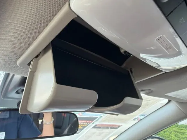 2025 Nissan Altima 2.5 SV thumbnail 43