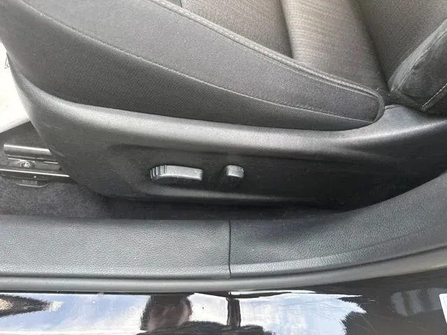 2025 Nissan Altima 2.5 SV thumbnail 25