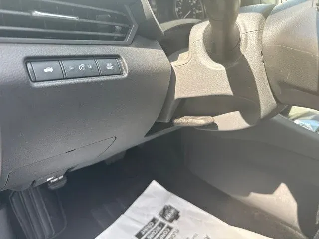 2025 Nissan Altima 2.5 SV thumbnail 28