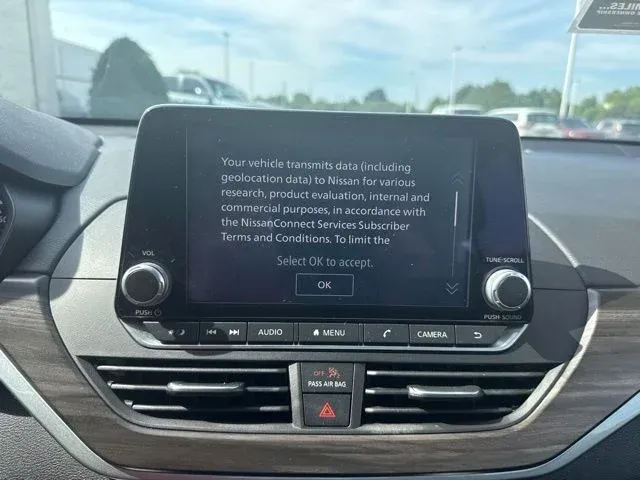 2025 Nissan Altima 2.5 SV thumbnail 35