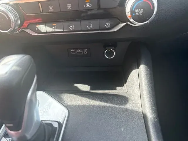 2025 Nissan Altima 2.5 SV thumbnail 37