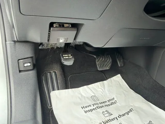 2025 Nissan Altima 2.5 SV thumbnail 29