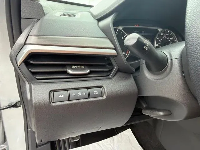 2025 Nissan Altima 2.5 SV thumbnail 30