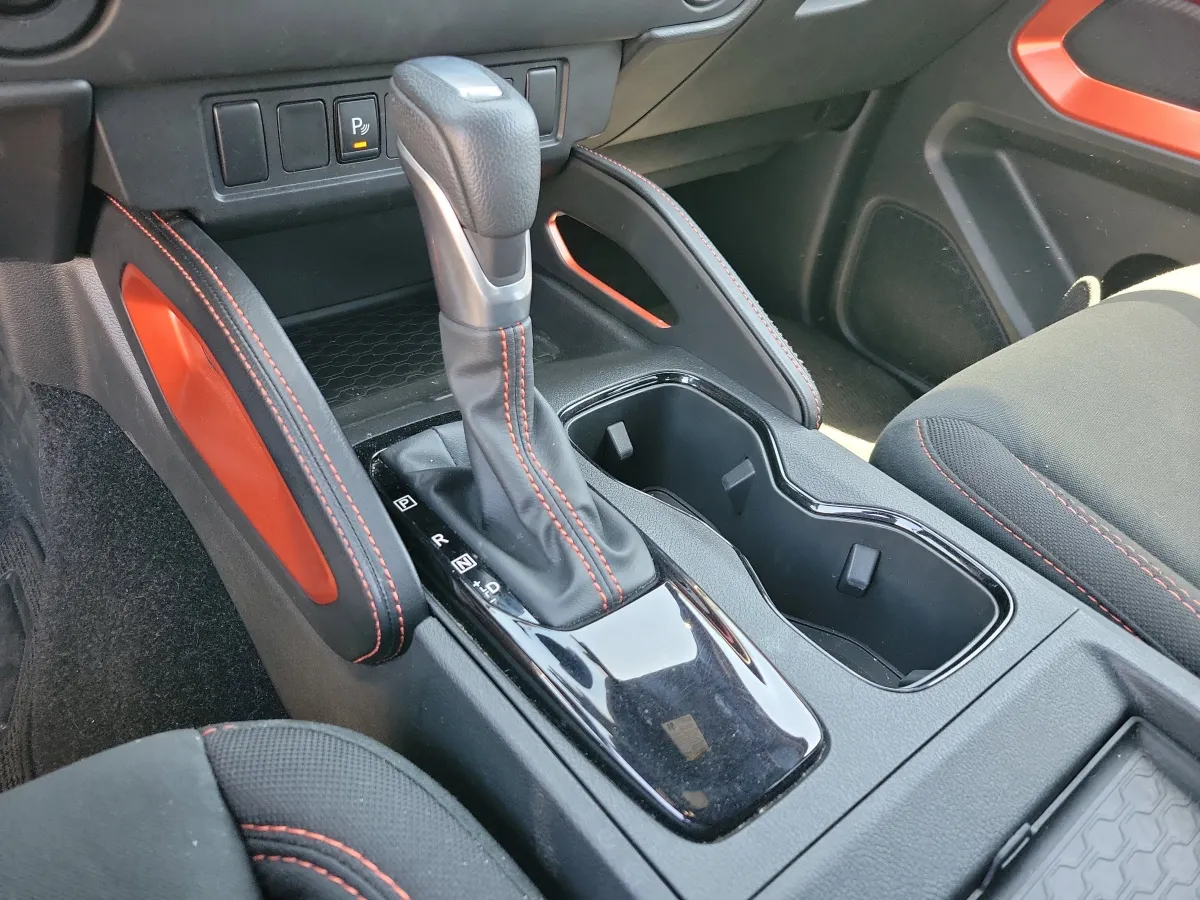 2025 Nissan Frontier PRO-4X thumbnail 12