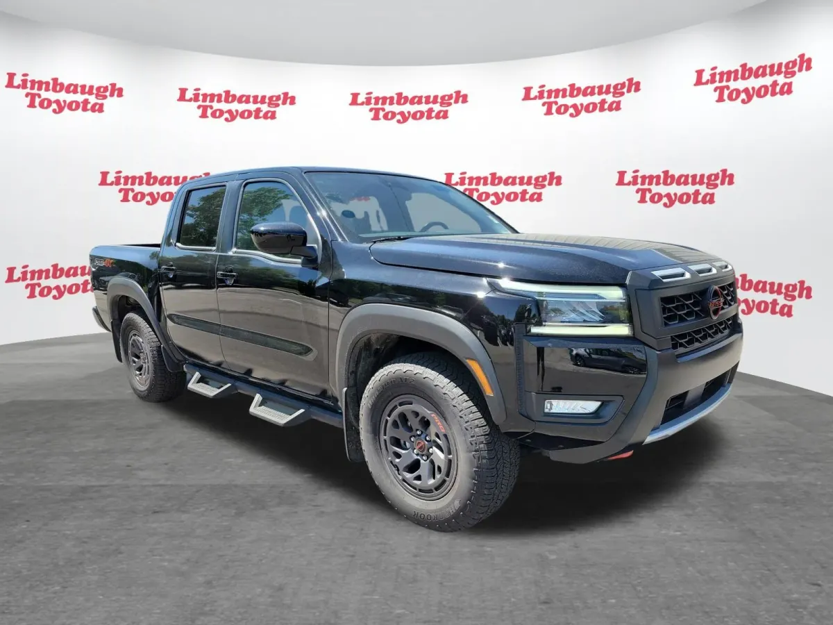 2025 Nissan Frontier PRO-4X thumbnail 20