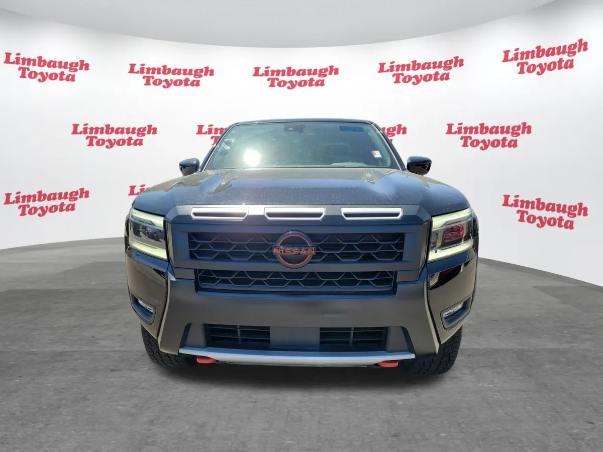 2025 Nissan Frontier PRO-4X thumbnail 21