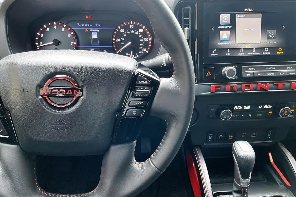 2025 Nissan Frontier PRO-X thumbnail 42