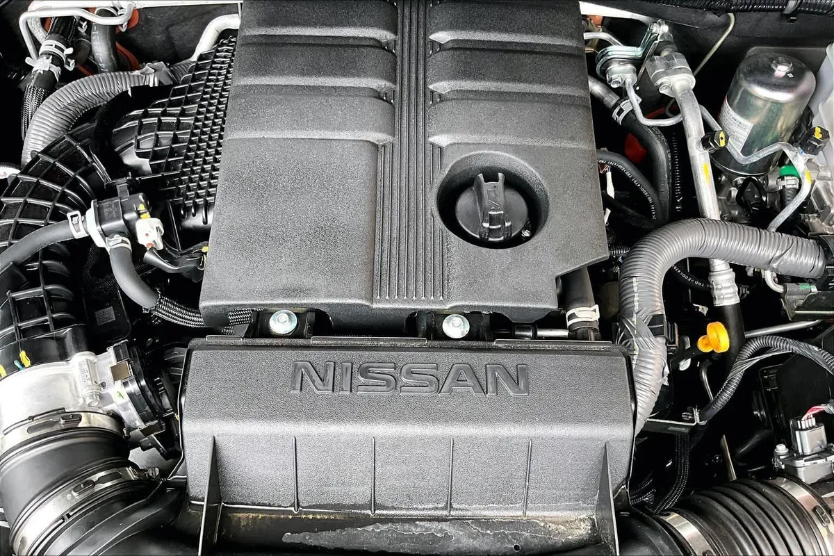2025 Nissan Frontier PRO-X thumbnail 52