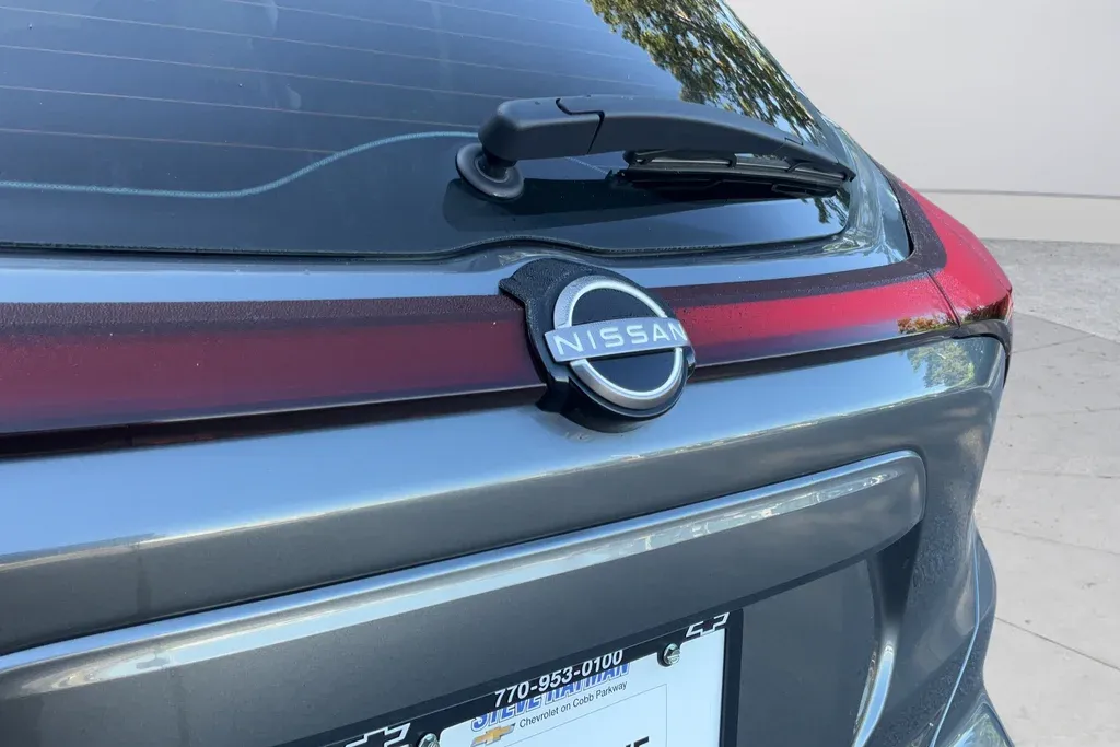 2025 Nissan Kicks Play S thumbnail 31