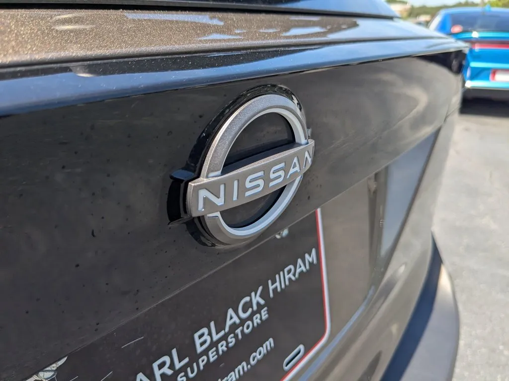 2025 Nissan Kicks SV thumbnail 29