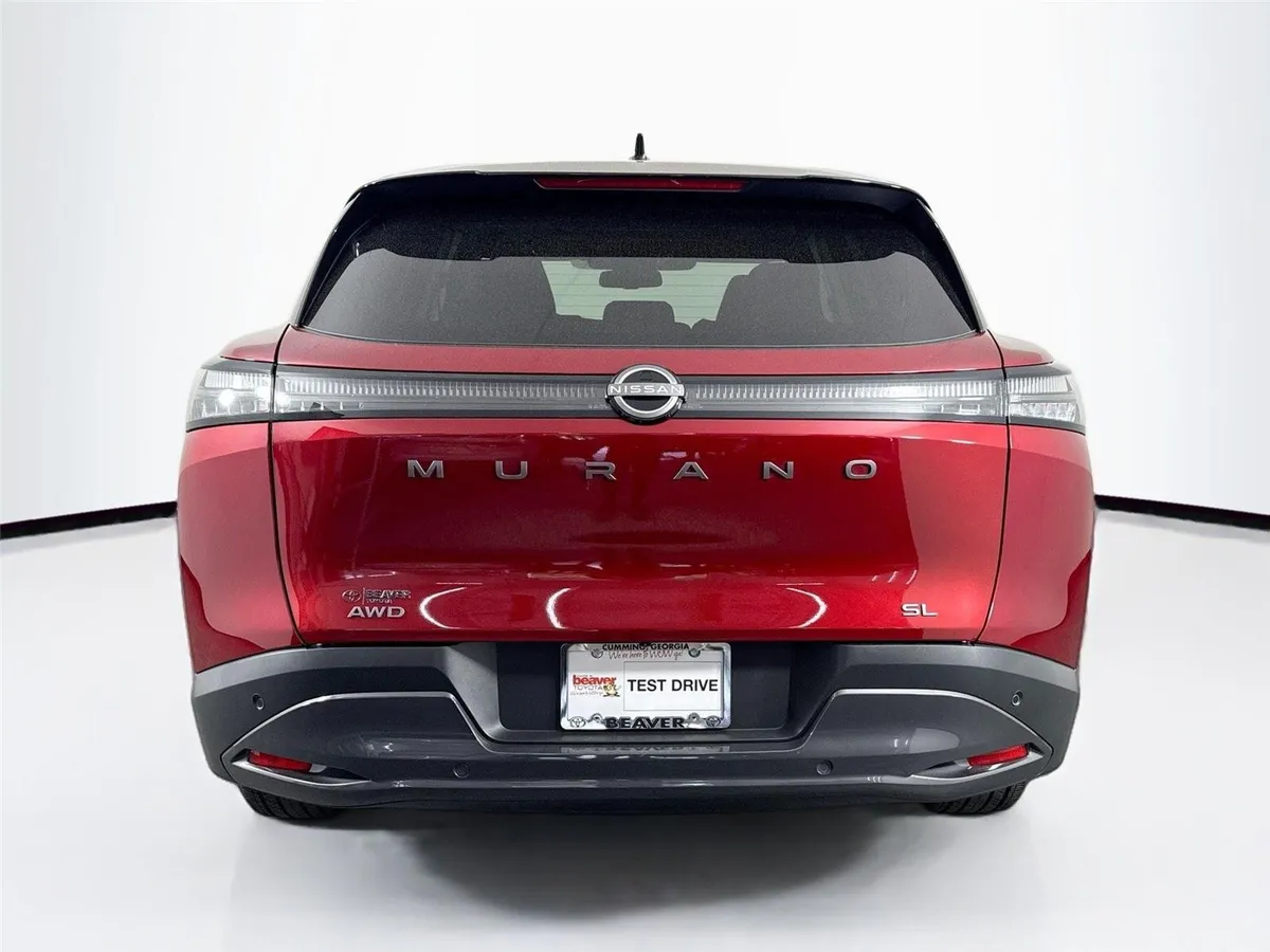 2025 Nissan Murano SL thumbnail 11