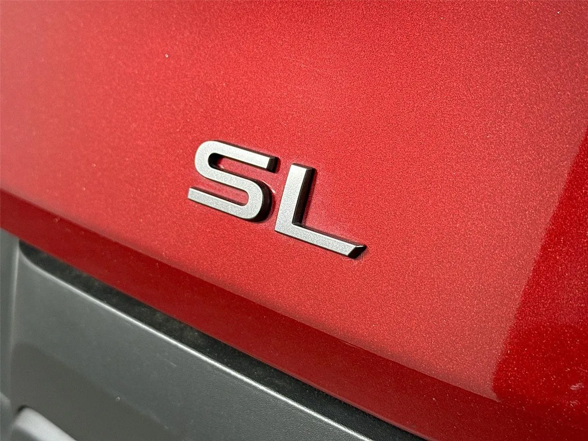2025 Nissan Murano SL thumbnail 14