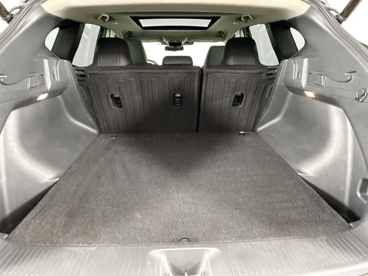 2025 Nissan Murano SL thumbnail 38