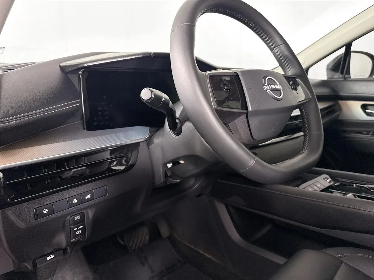2025 Nissan Murano SL thumbnail 4