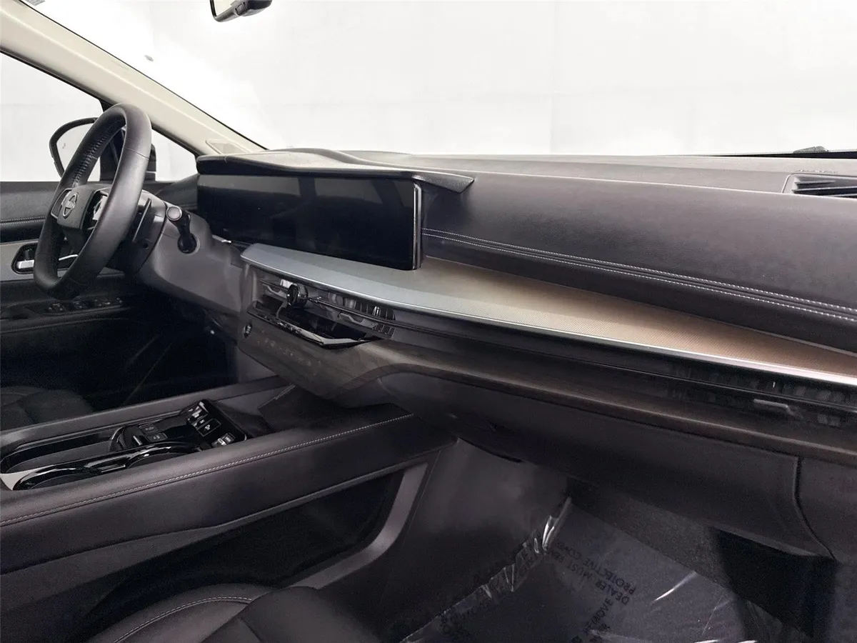2025 Nissan Murano SL thumbnail 44