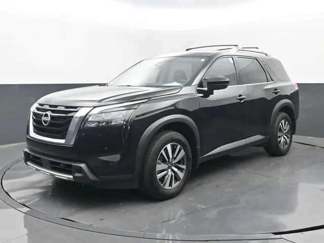 2025 Nissan Pathfinder SL thumbnail 25