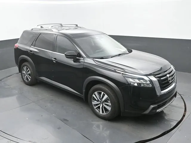 2025 Nissan Pathfinder SL thumbnail 30