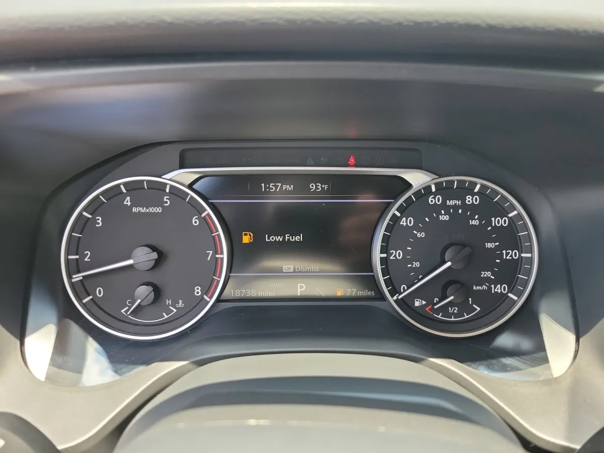 2025 Nissan Rogue Rock Creek thumbnail 18