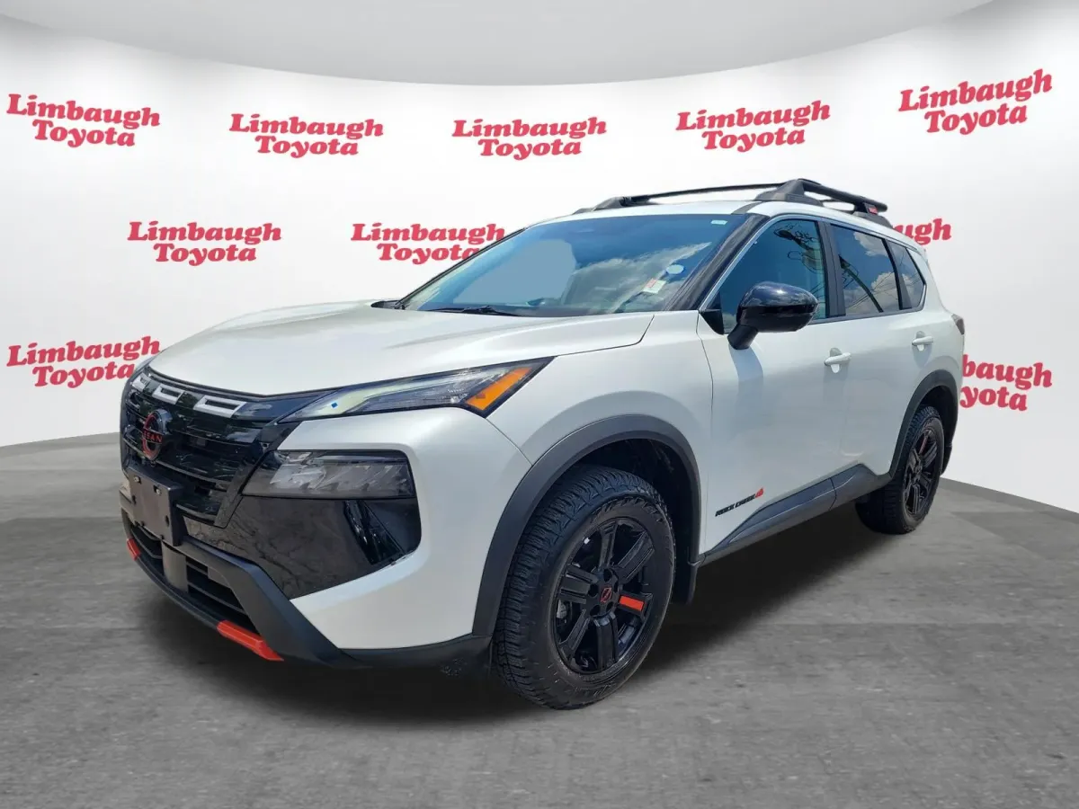 2025 Nissan Rogue Rock Creek thumbnail 21