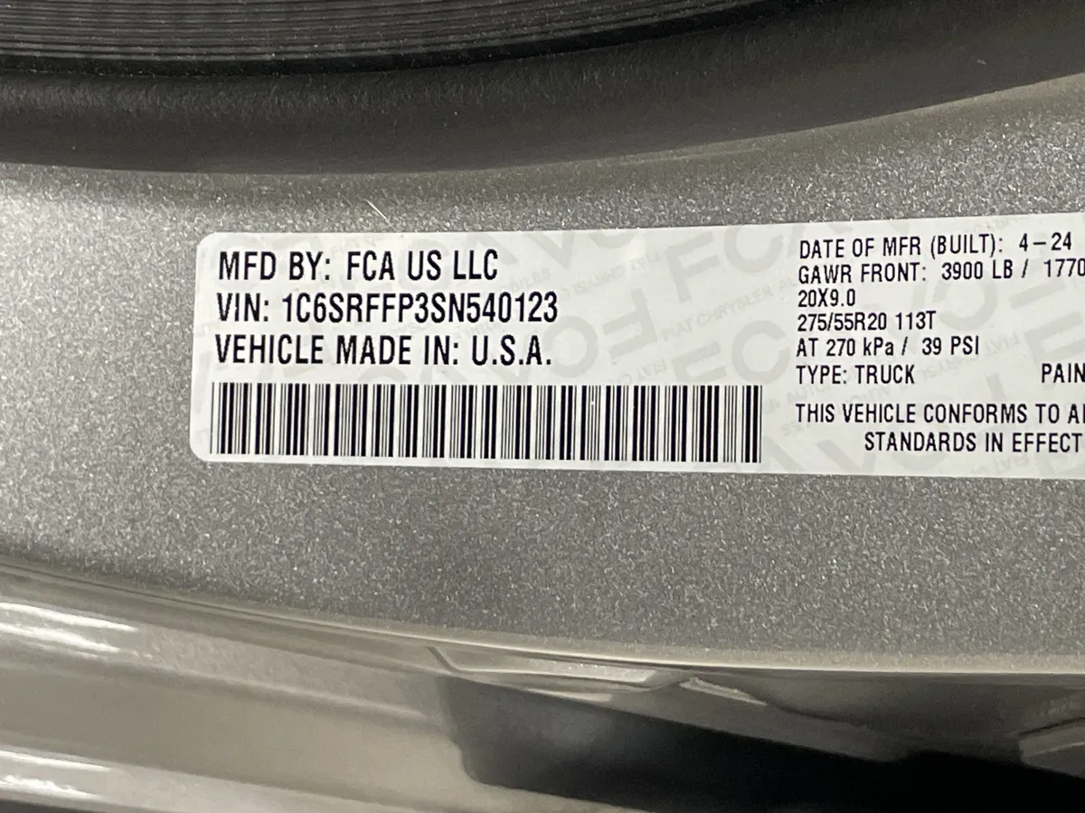 2025 Ram 1500 Big Horn thumbnail 33