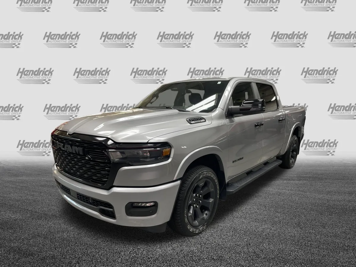 2025 Ram 1500 Big Horn thumbnail 5